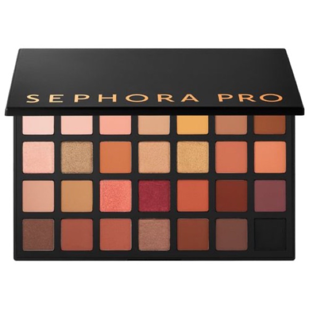Sephora PRO Pigment Palette in "Warm" is a discontinued 28-shade eyeshadow 🎨
